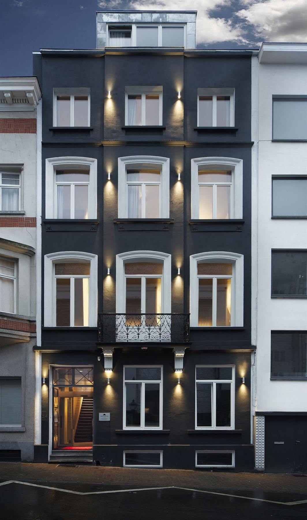 Hotel The Neufchatel Brussels Exterior photo